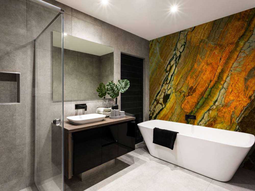 Marble with mosaic structure