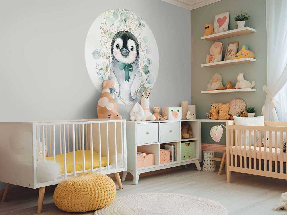 Little penguin and green bow