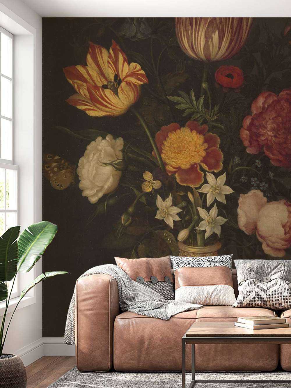 Stilleven met bloemen in een Wan-li vaas