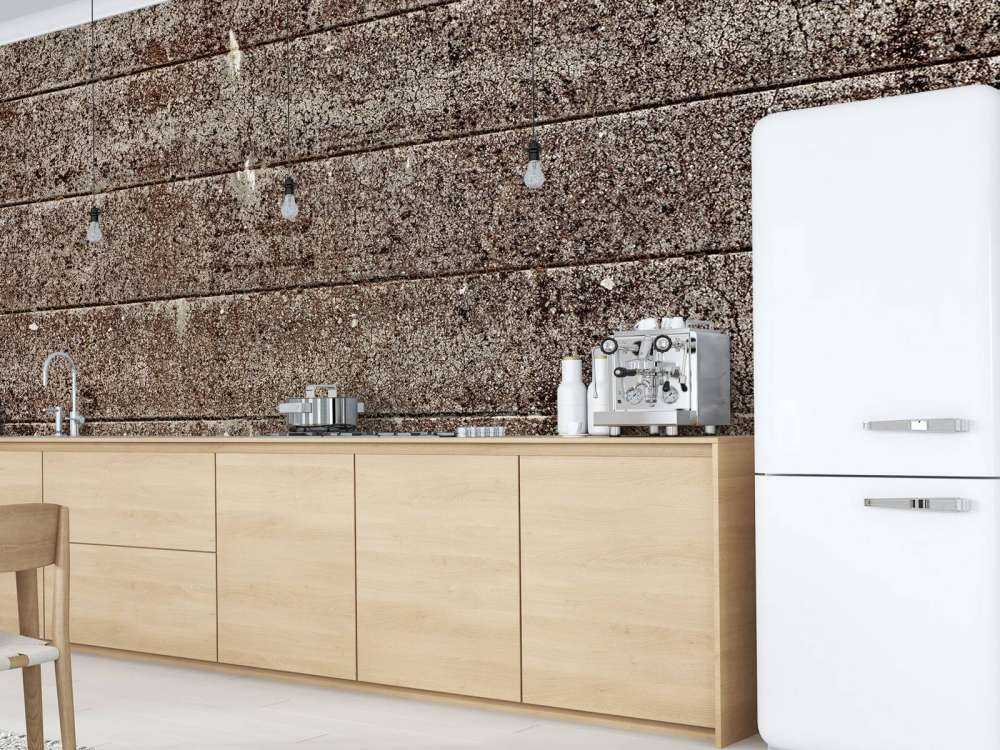 Oude betonnen damwand