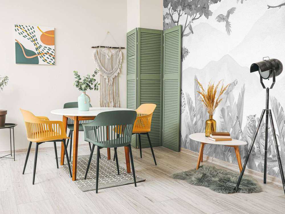 Predators in the jungle grey