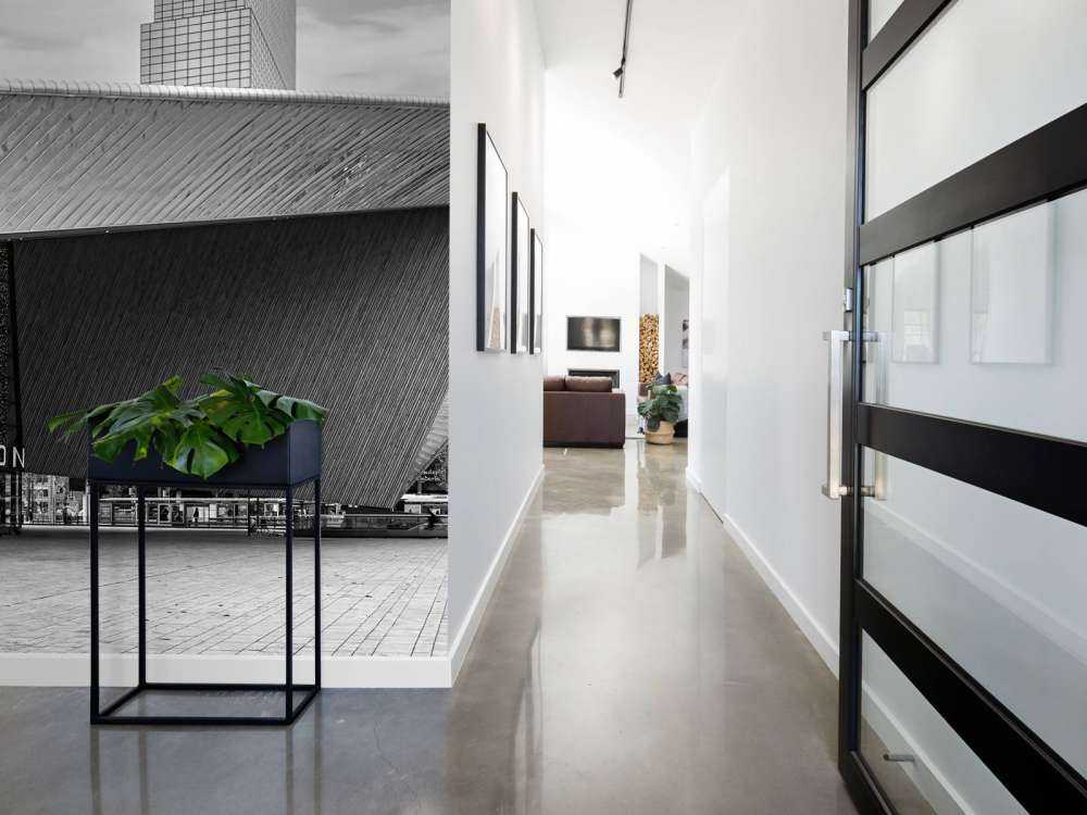 Dynamic Perspective on Central Station