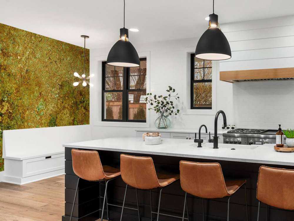 Gold coloured structure