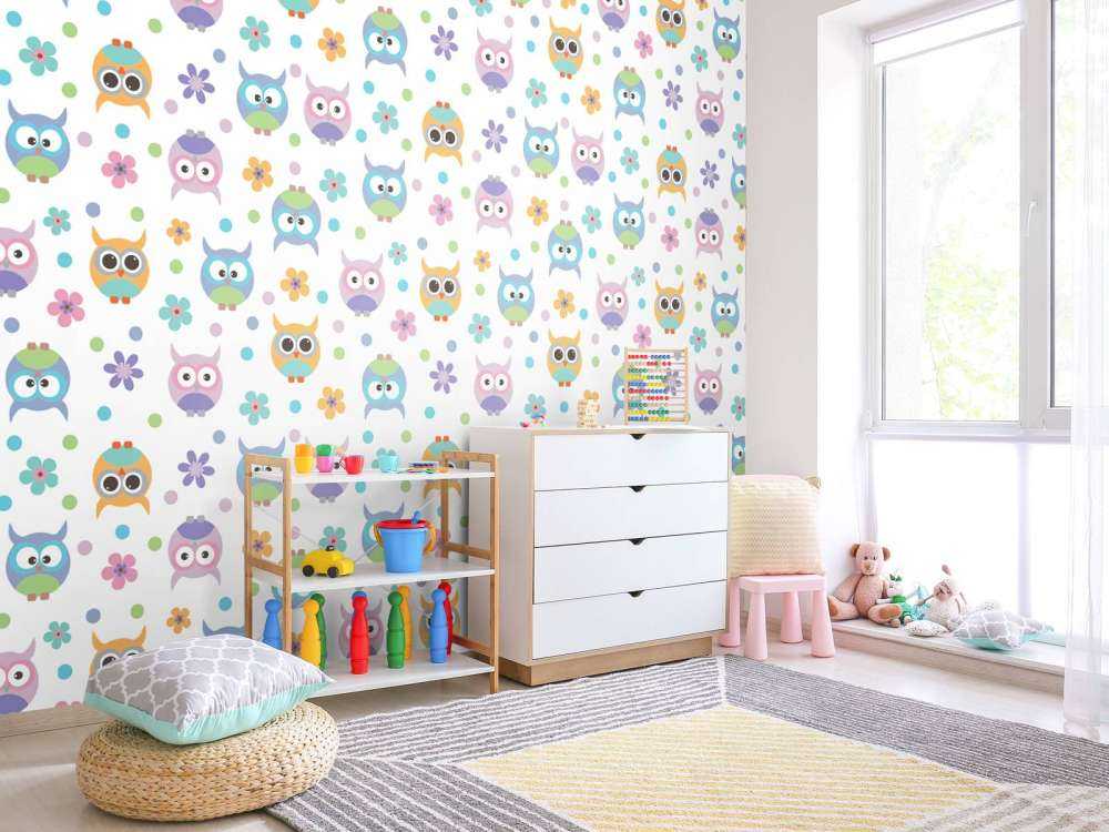 Wallpaper with owls