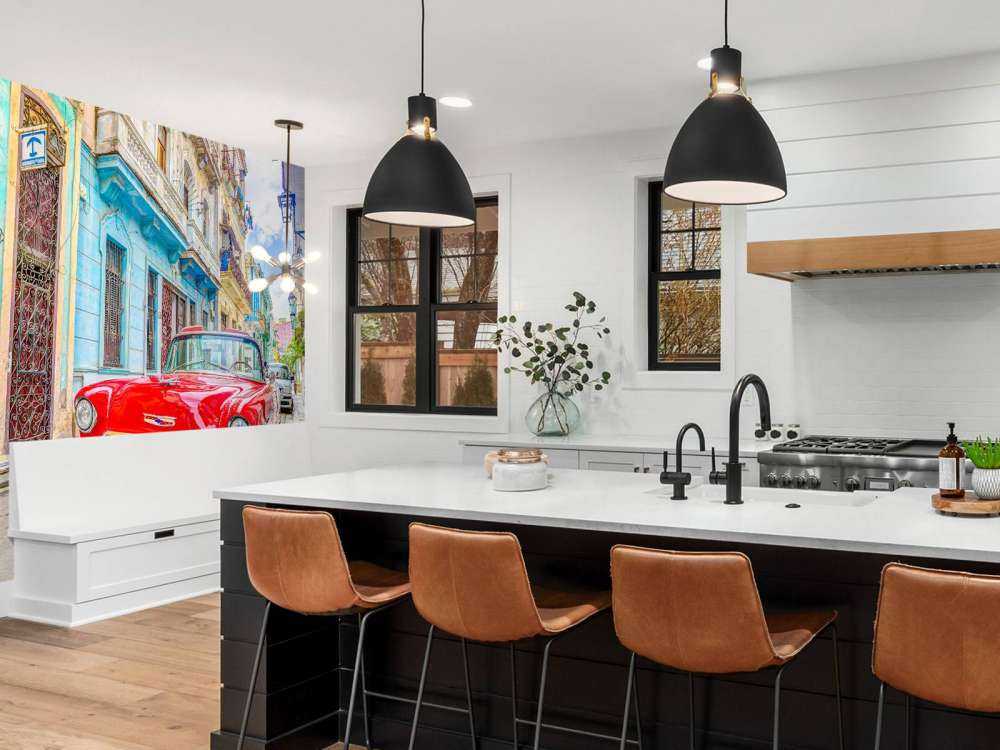 Vintage car in Havana