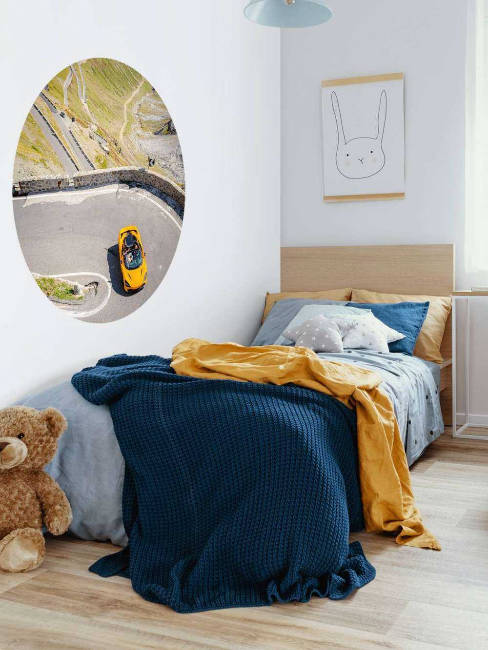 McLaren on Stelviopas - color