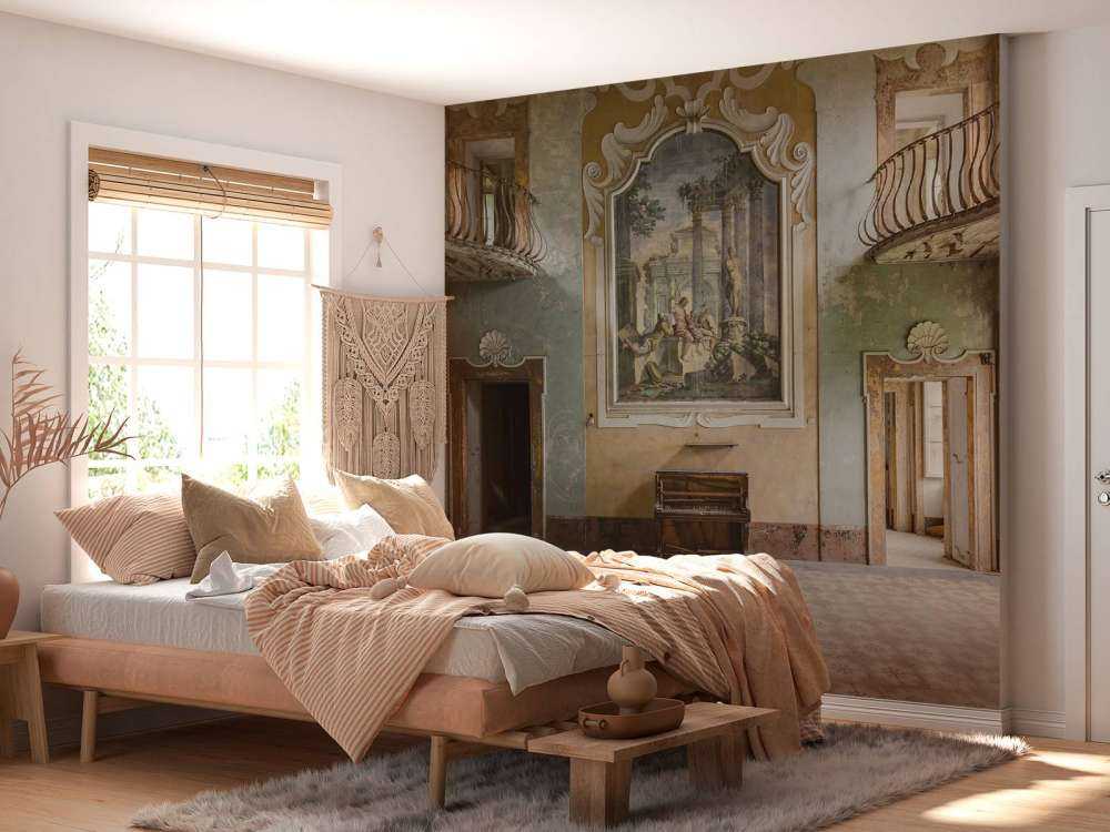 Prachtige ruimte in een verlaten gebouw