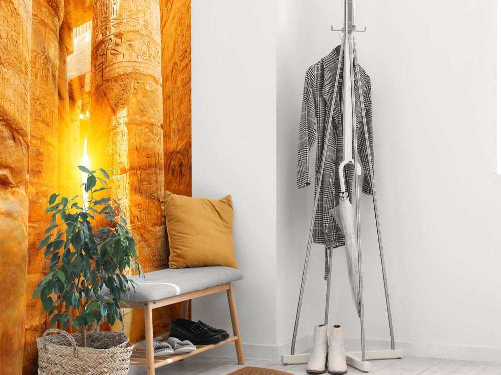 Sun through the ruins