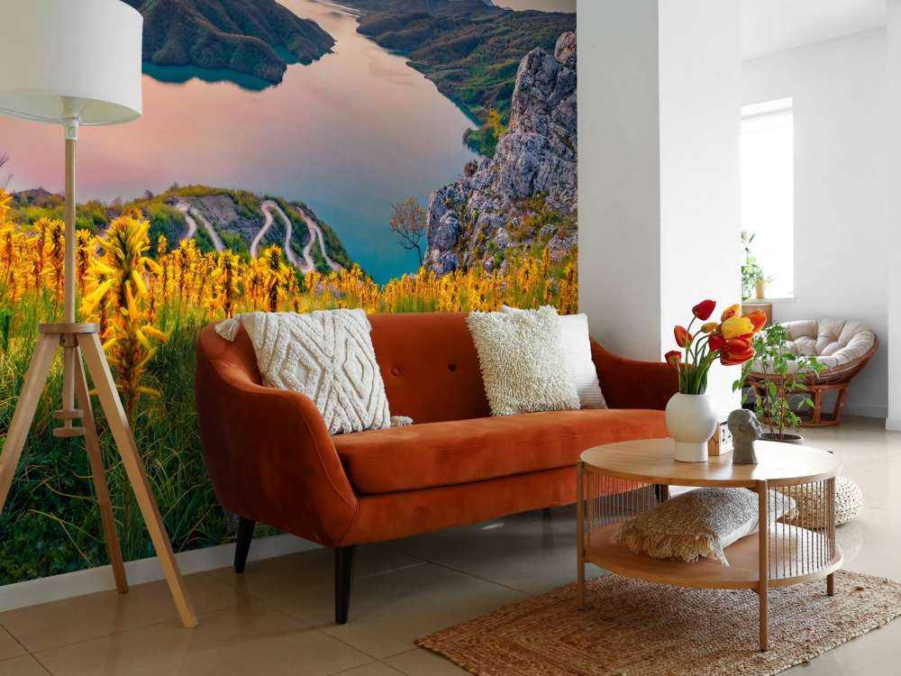 Sunrise on Lake Bovilla