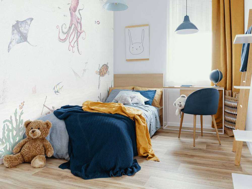 Underwater world of water paints