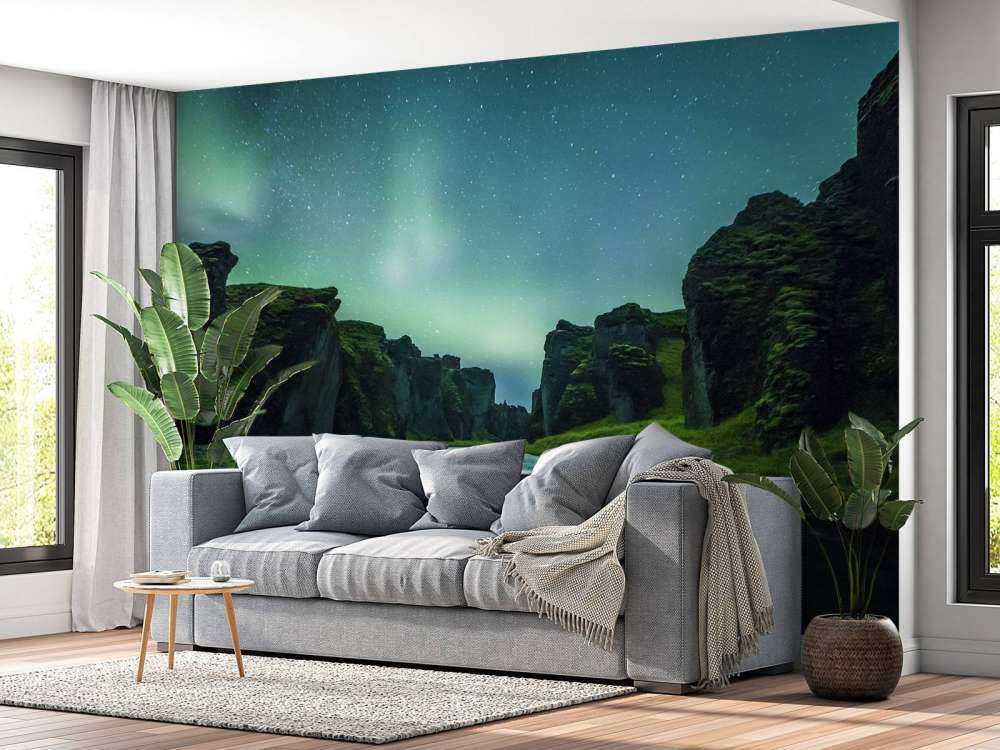 Northern lights above the mountains