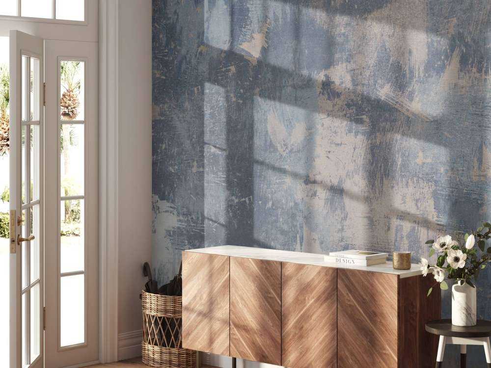 Beschadigde betonnen muur