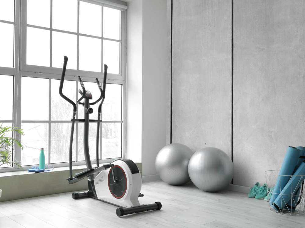 Stukken betonnen muur