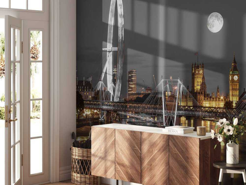 Westminster in the evening