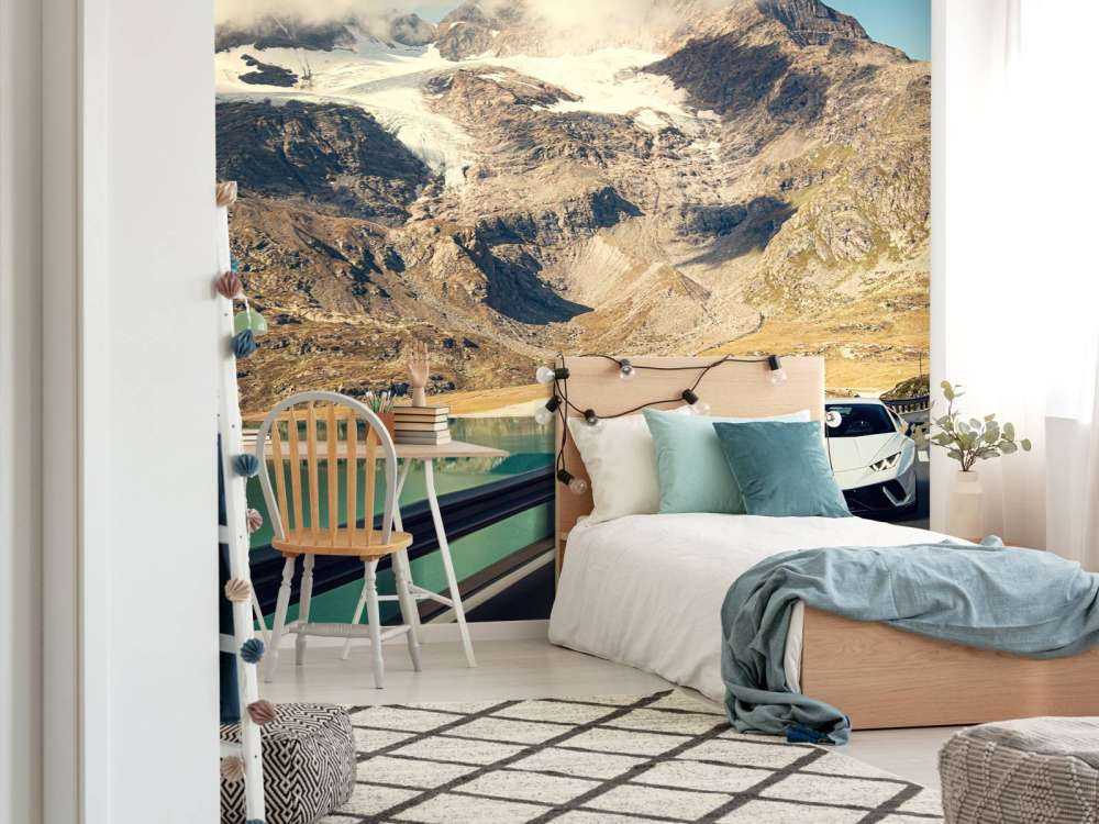 Lamborghini Huracán in the mountains