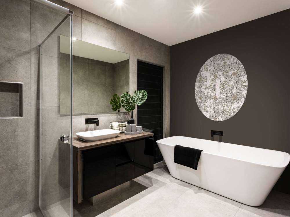 Sun-drenched Oriental Splendor