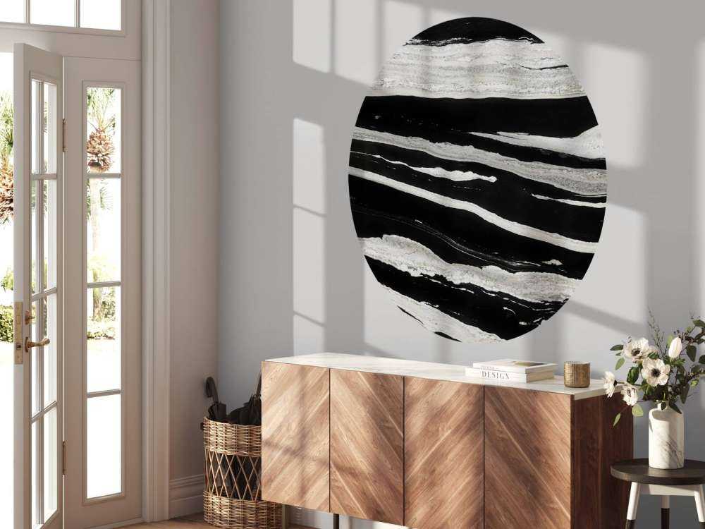 Black marble with white veins