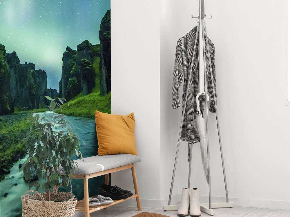 Northern lights above the mountains