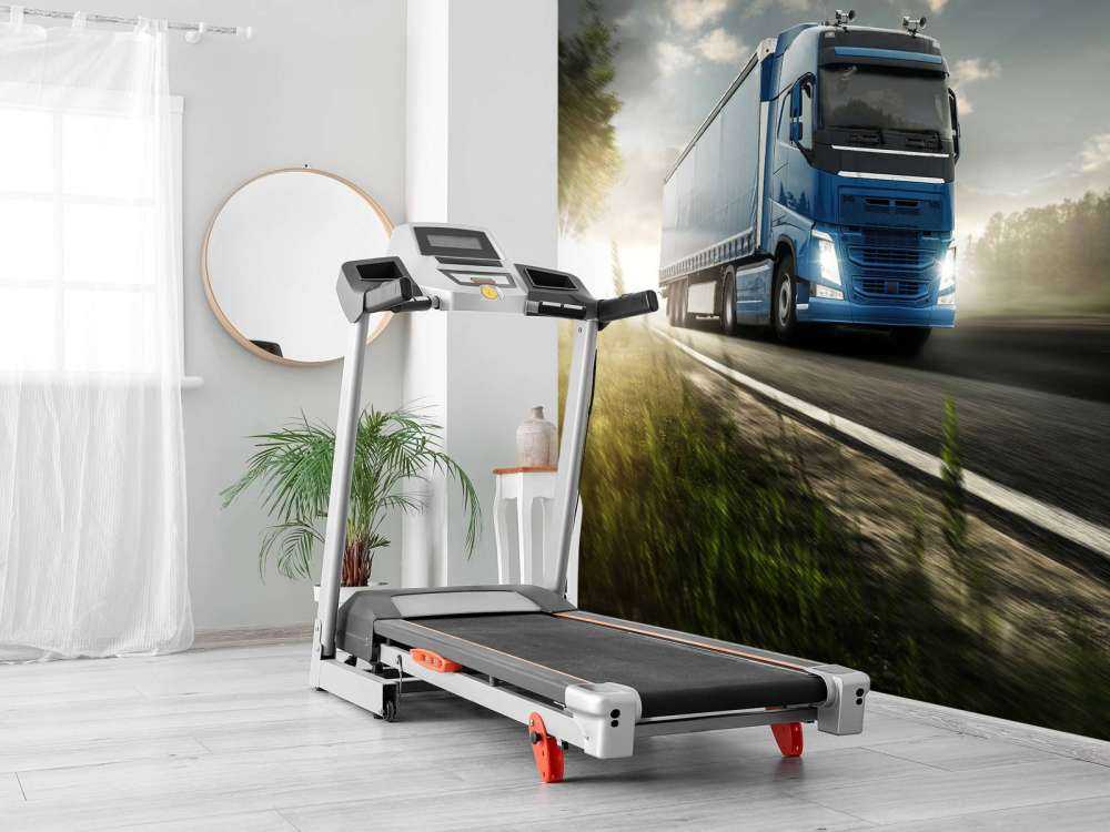 Photo wallpaper truck