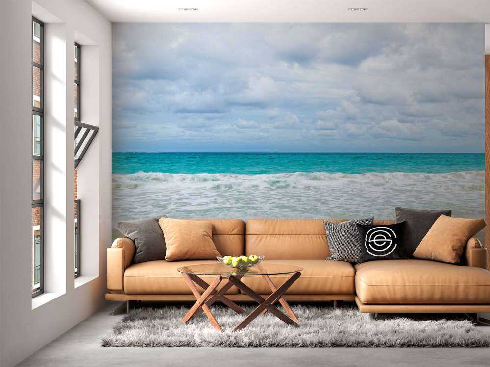 Wavy sea
