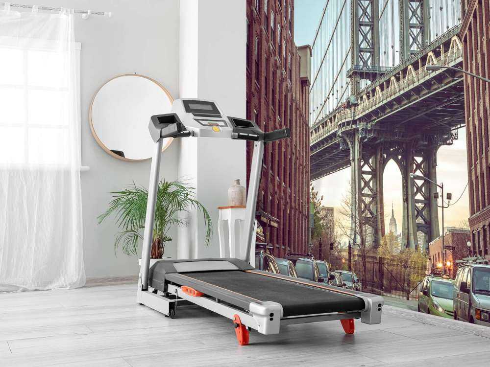 Manhattan Bridge seen from the Dumbo neighborhood in Brooklyn, New York