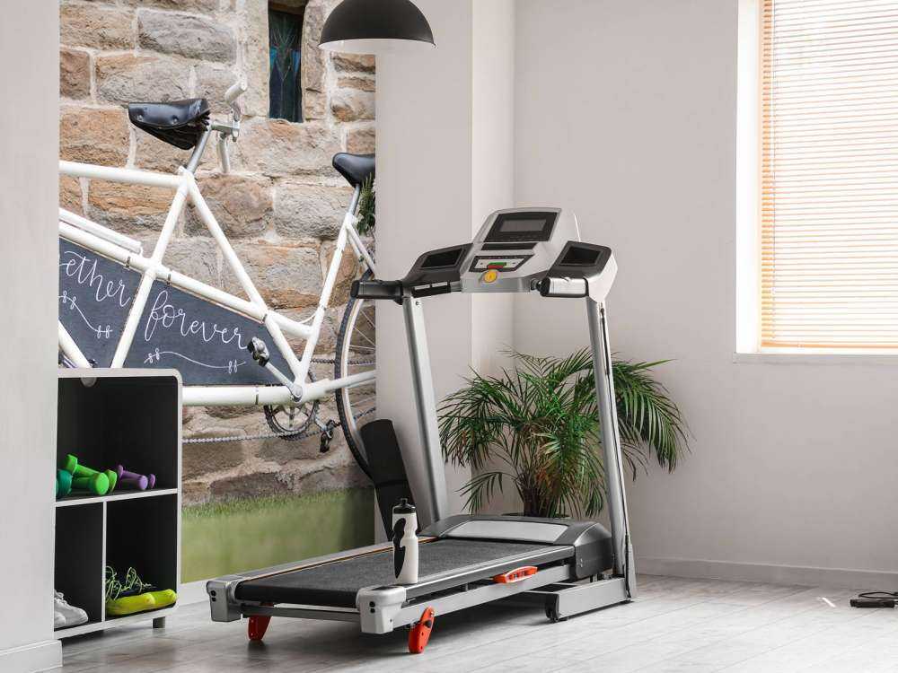 Vintage wedding bike