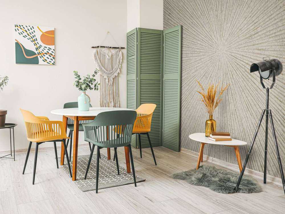 Lines with structure