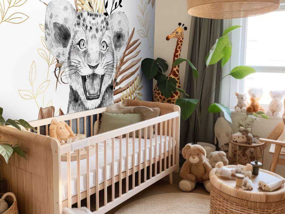 Brown and gold leafed lion cub