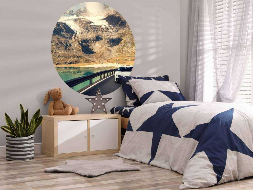 Lamborghini Huracán in the mountains