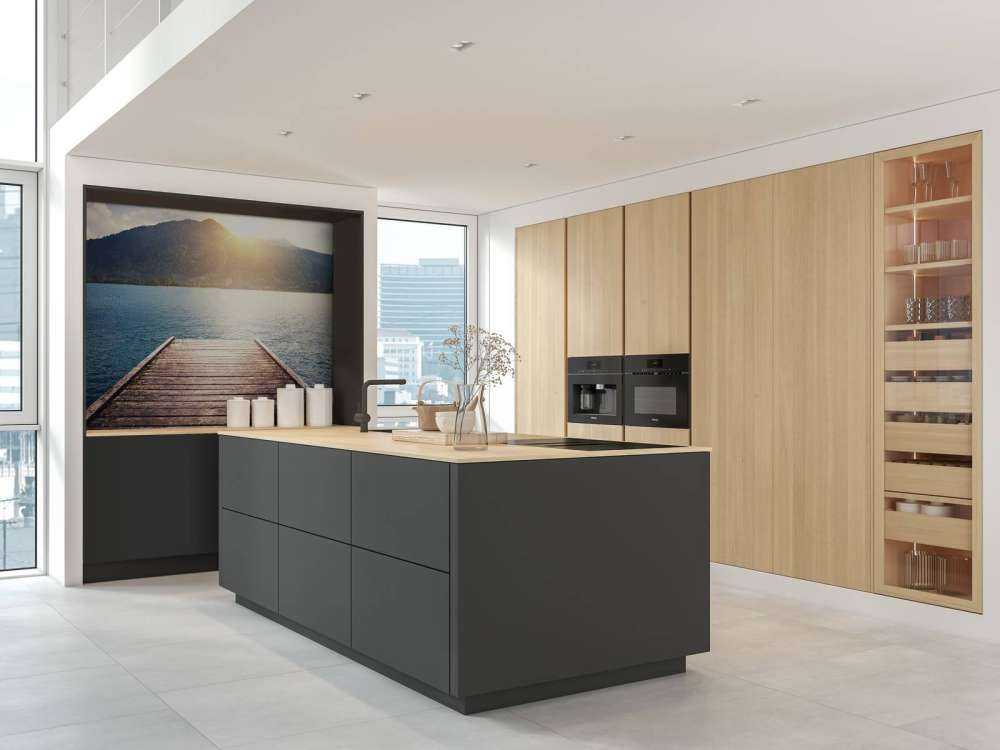 Scaffolding to a lake