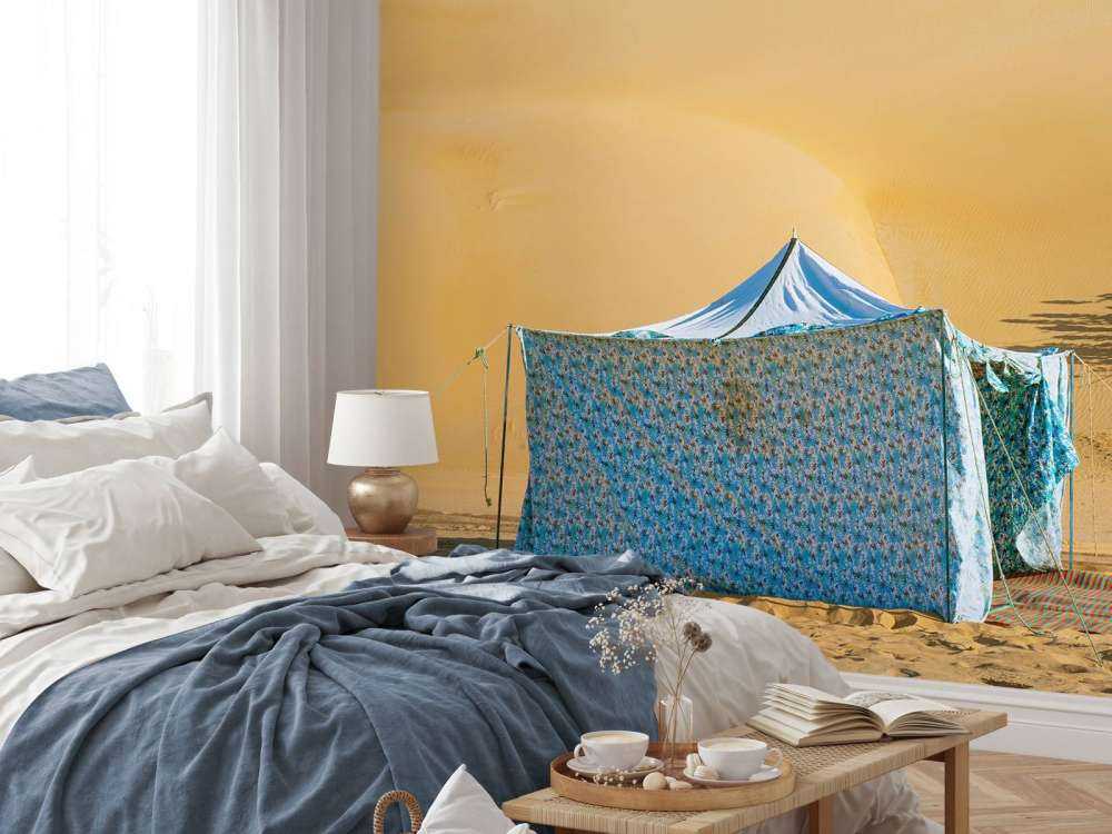 Tent in the desert