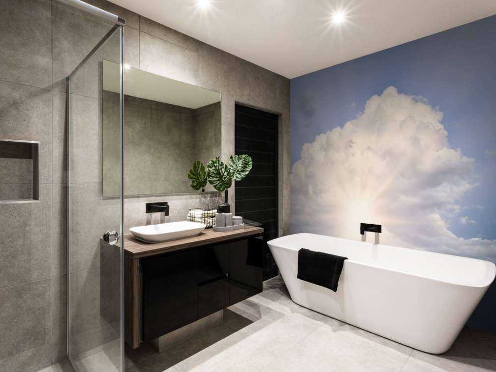 Sun rays through the clouds