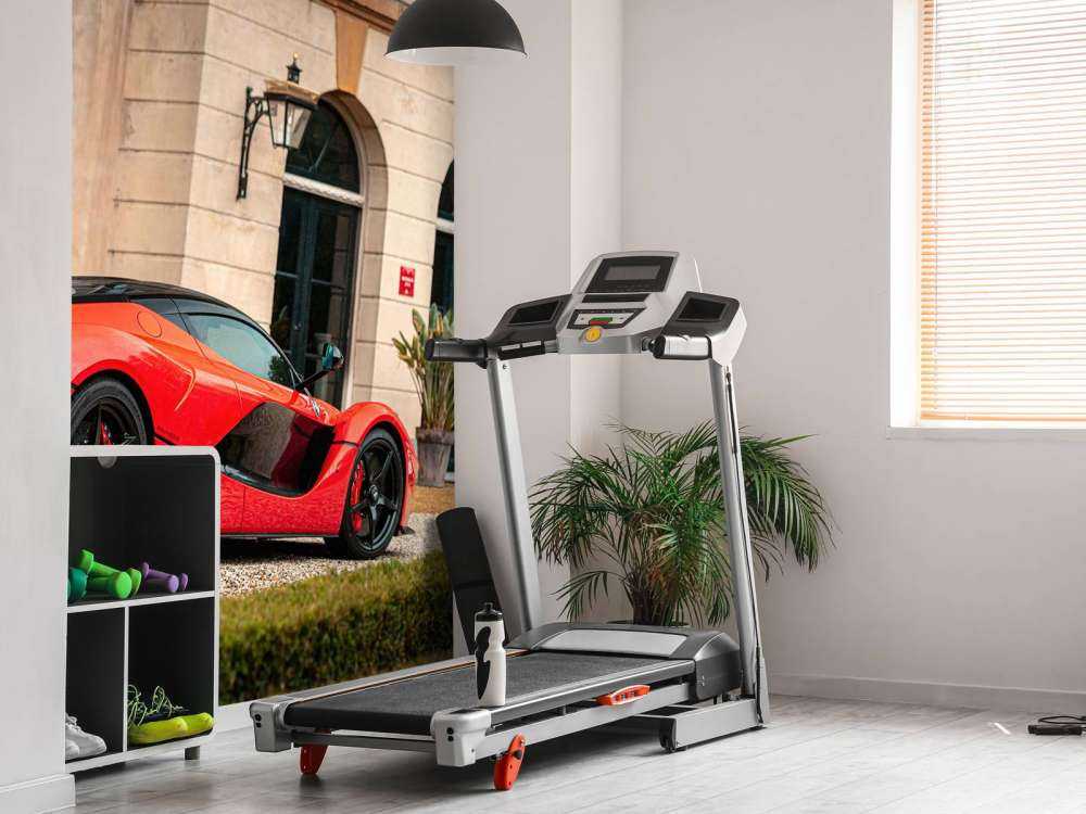 Ferrari laFerrari by luxury villa