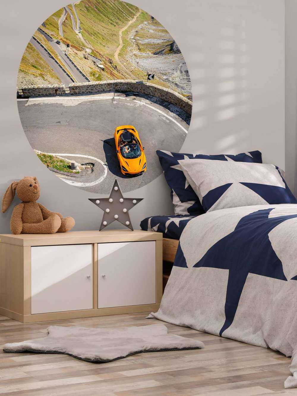 McLaren on Stelviopas - color