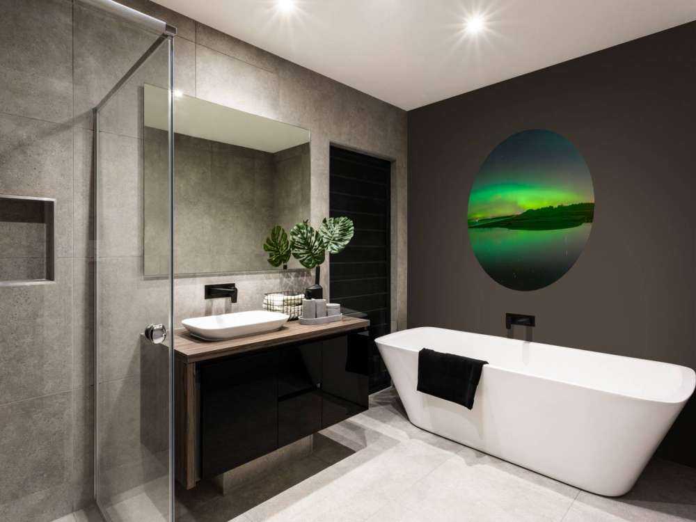 A bright northern lights