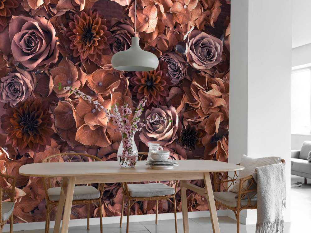 Hydrangeas, roses and dahlias