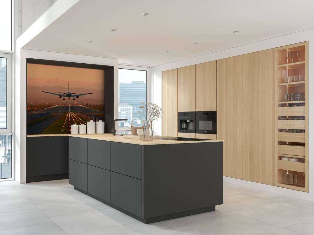 Landing plane in the evening sun