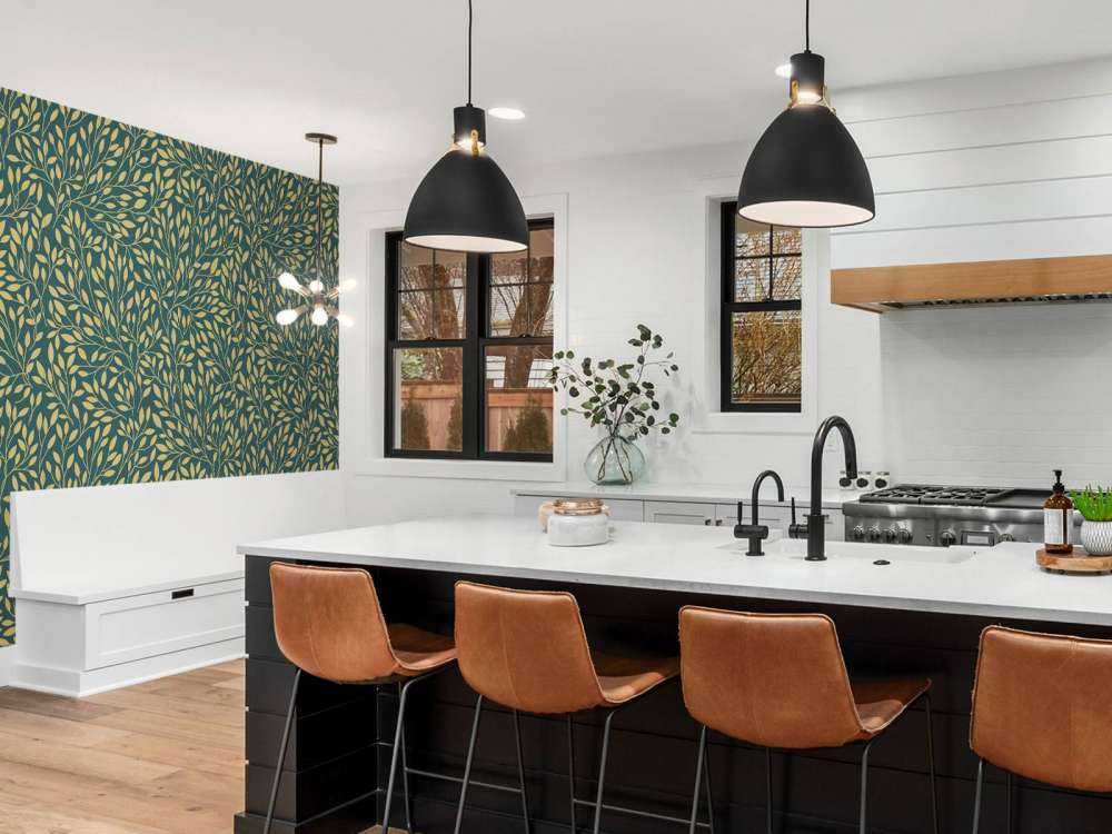 Luxury floral pattern yellow gold