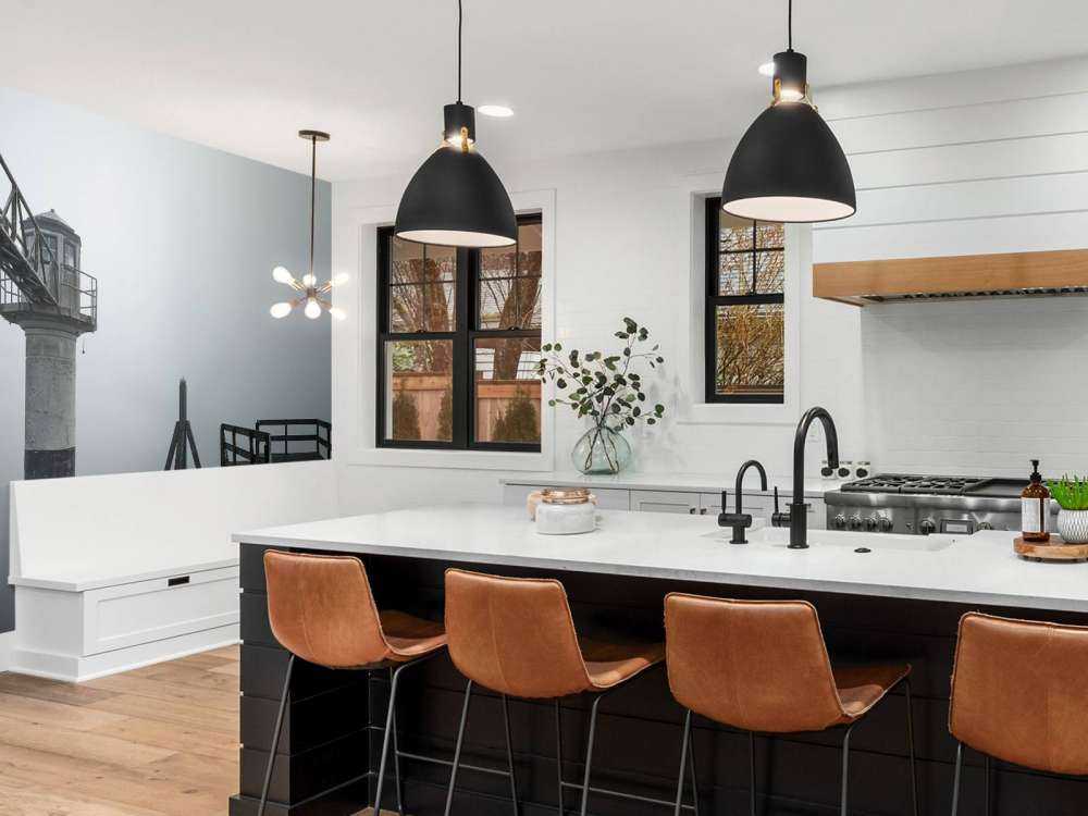 Havenlicht met peilschaal