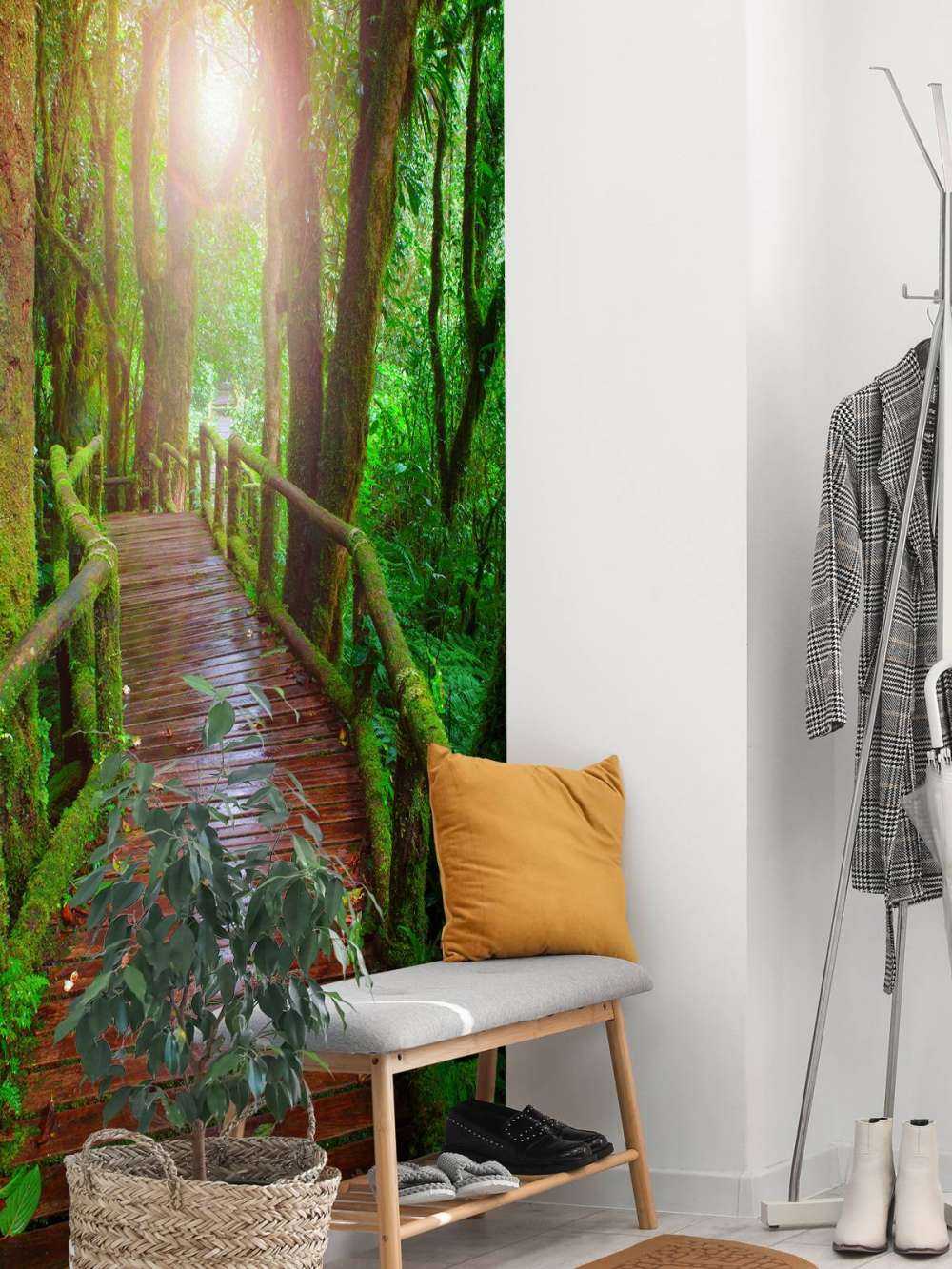 Behang met een houten brug