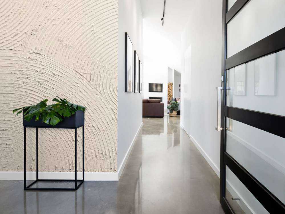 Zen circles in linen