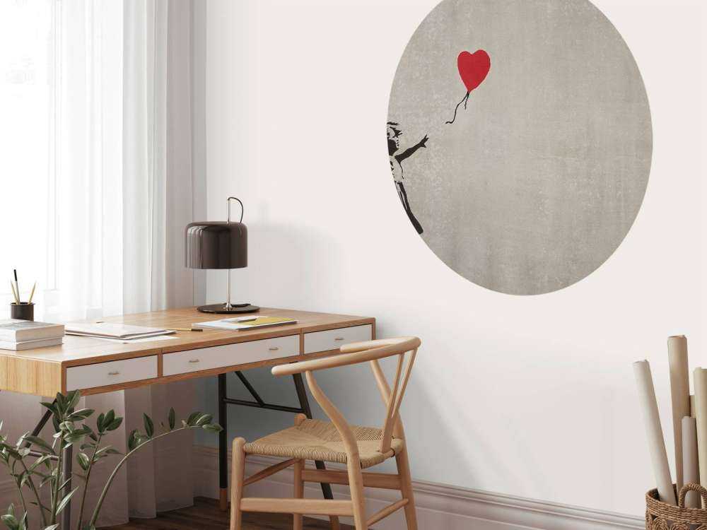 Banksy - Balloon girl, soft concrete