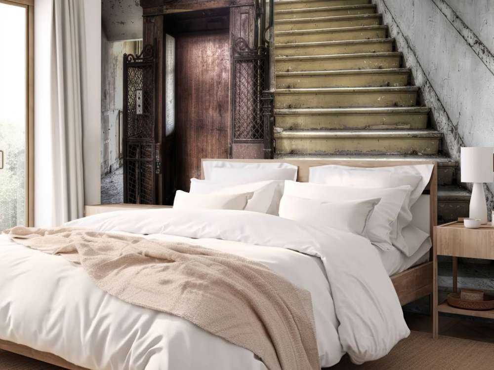 Abandoned wooden cage lift