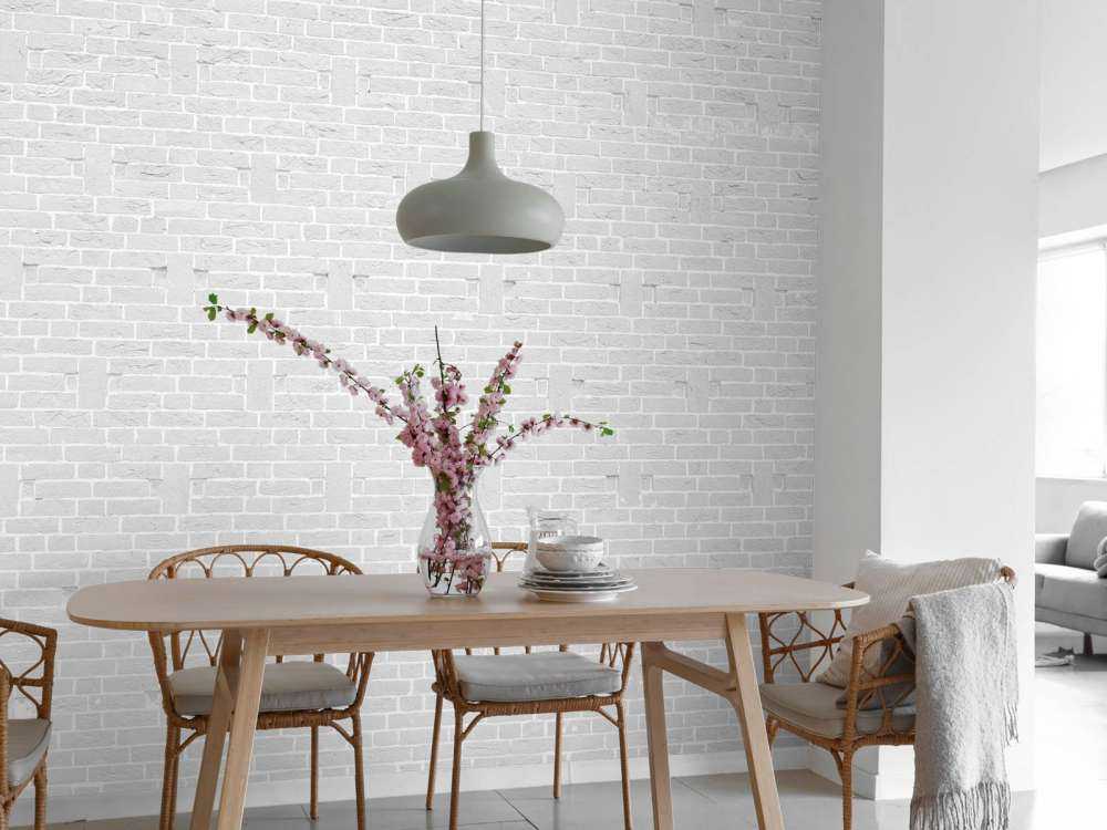 Horizontal and vertical bricks