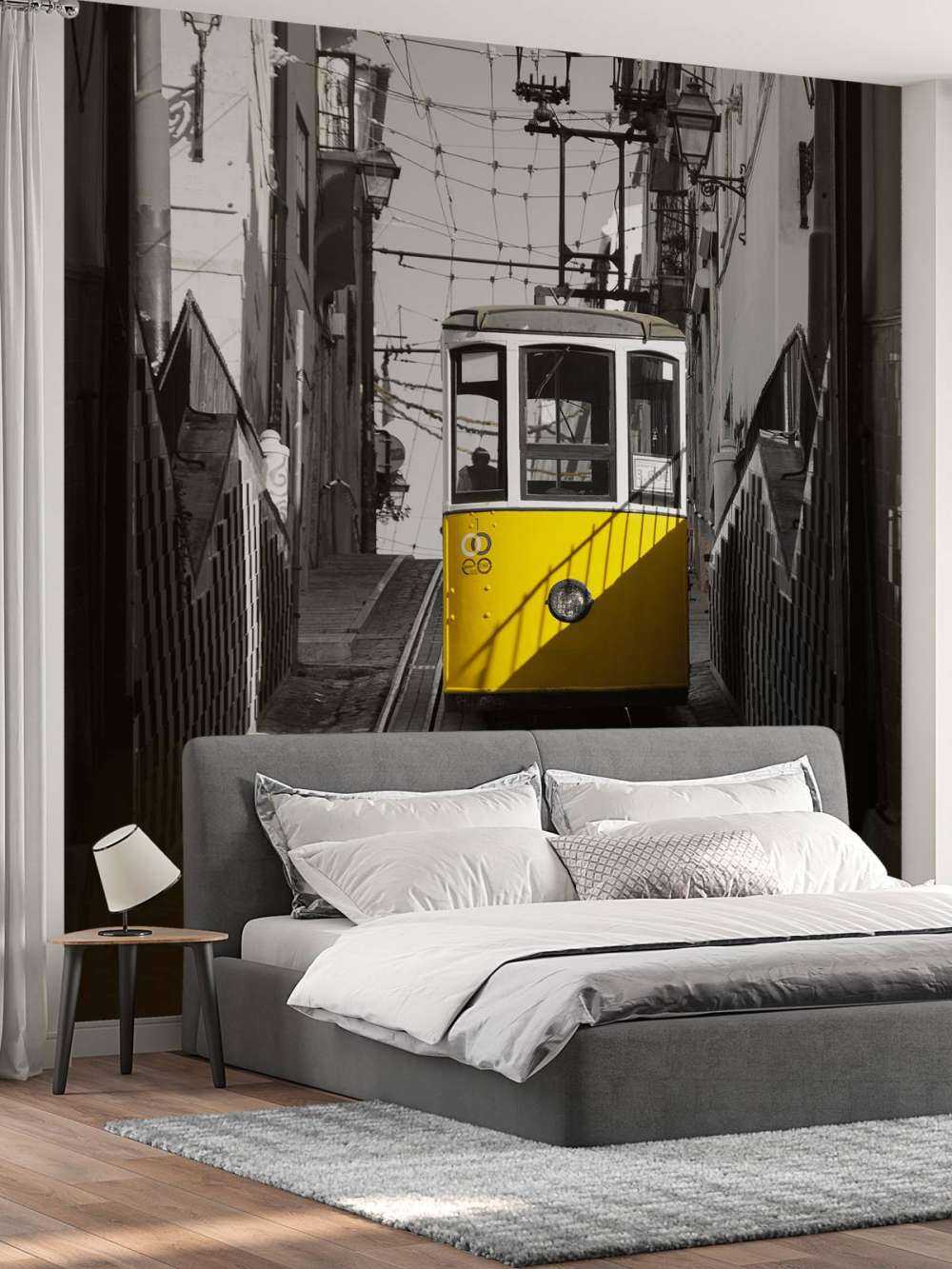 Tram black white yellow