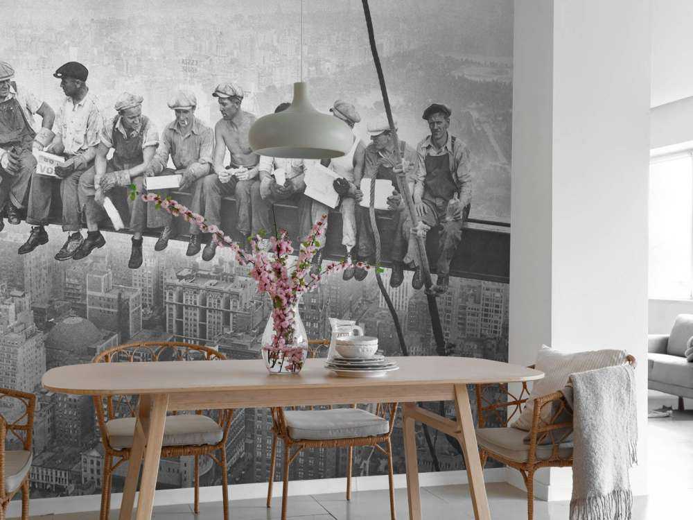 Lunch at a skyscraper