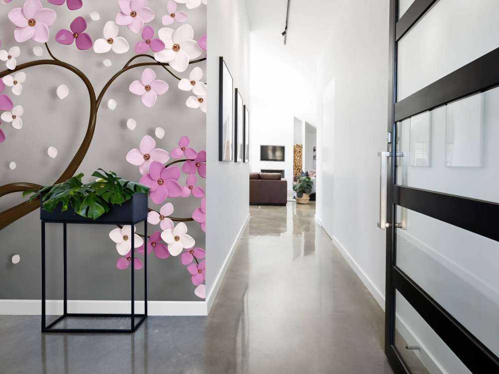 Tree with purple white flowers